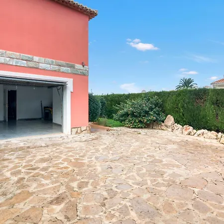 Sabina Villa